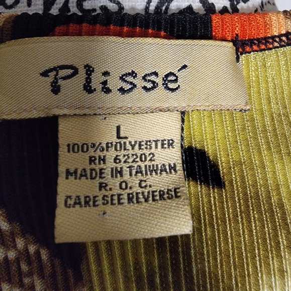 Plisse Colorful Floral Crinkle Pleated Tank Top. Size Large - Picture 4 of 4